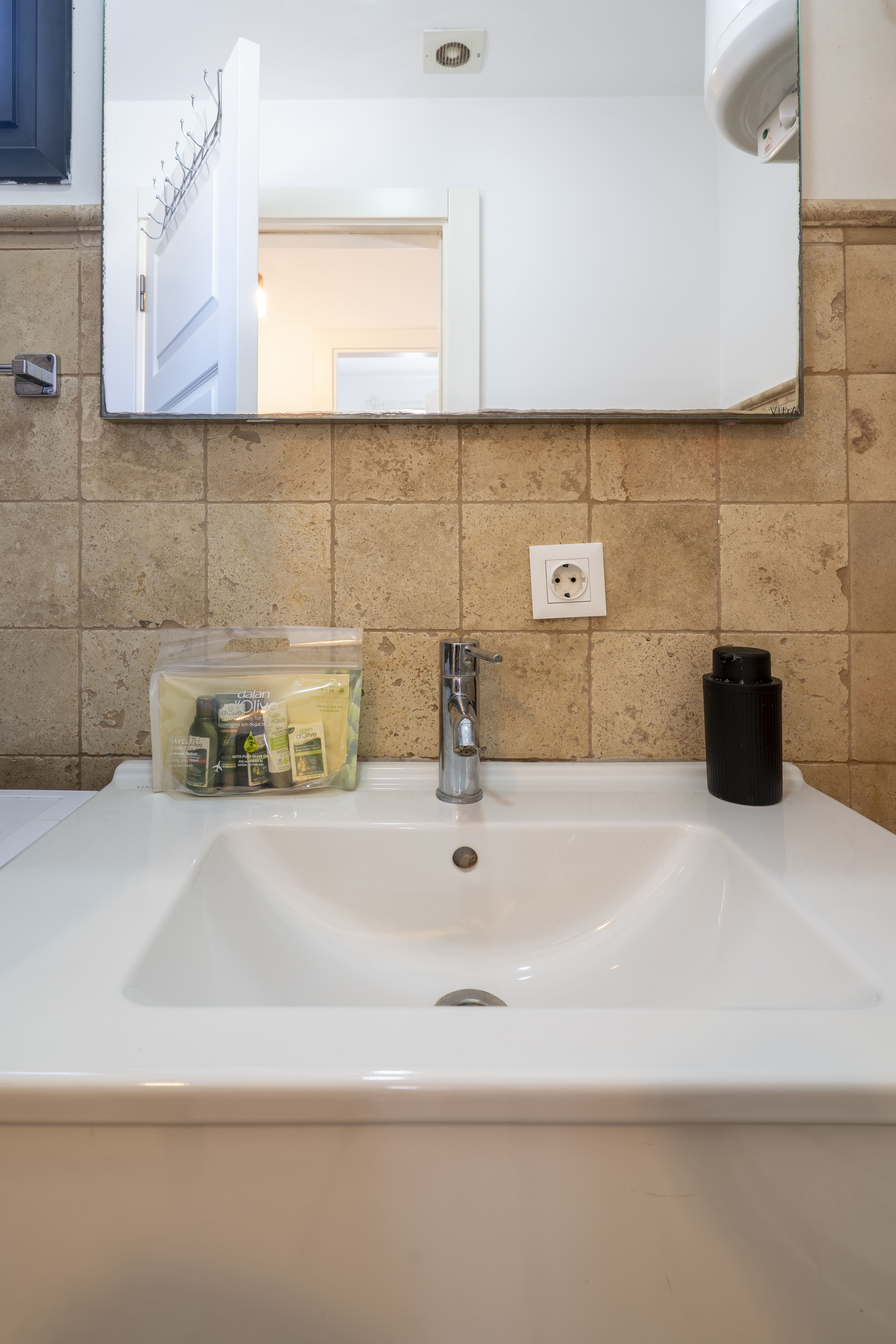 1+1 Marina Manzaralı Daire