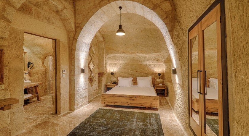 Solem Cave Suites