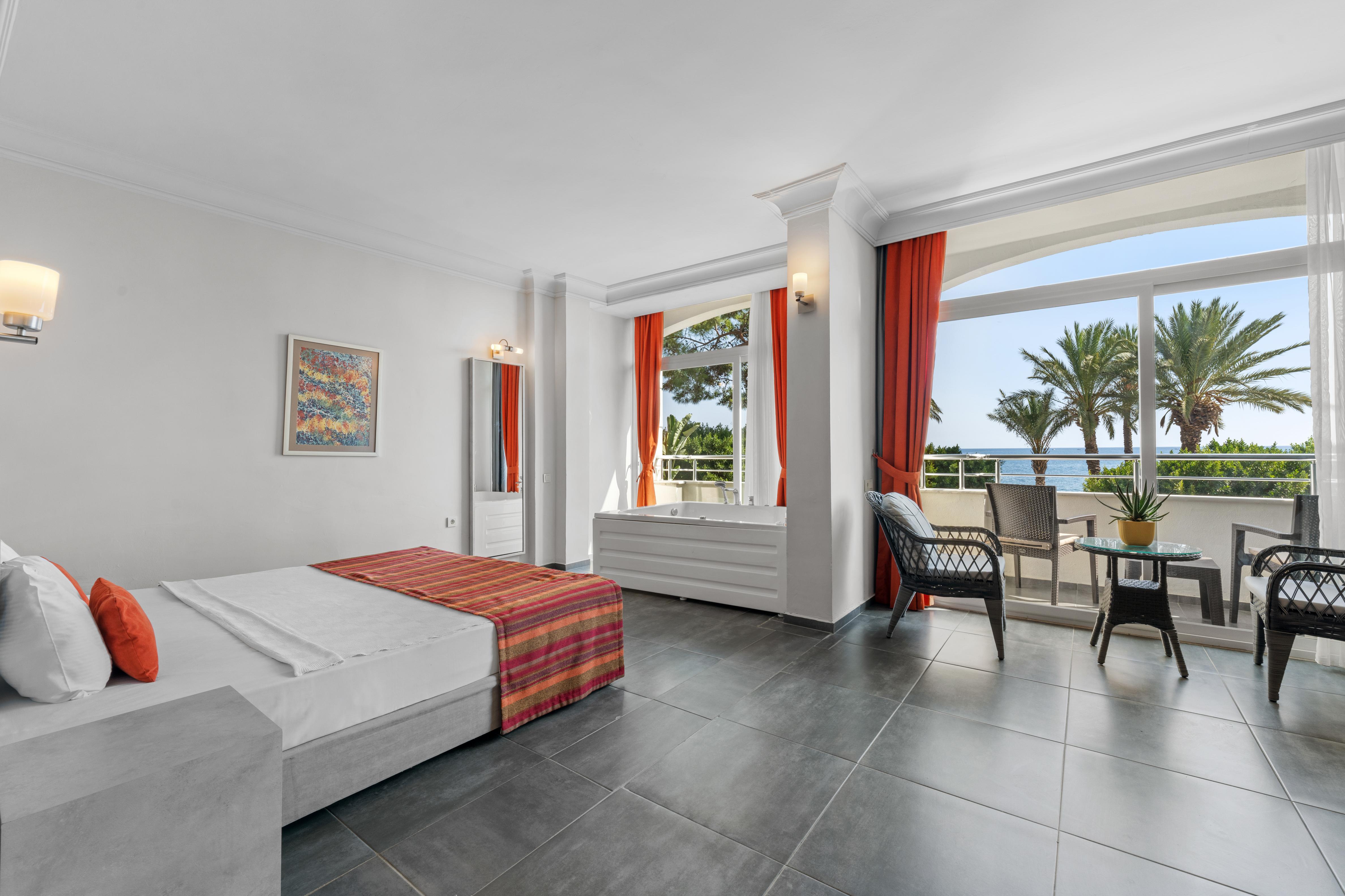 Superior Oda, Deniz Manzaralı (Jakuzi)