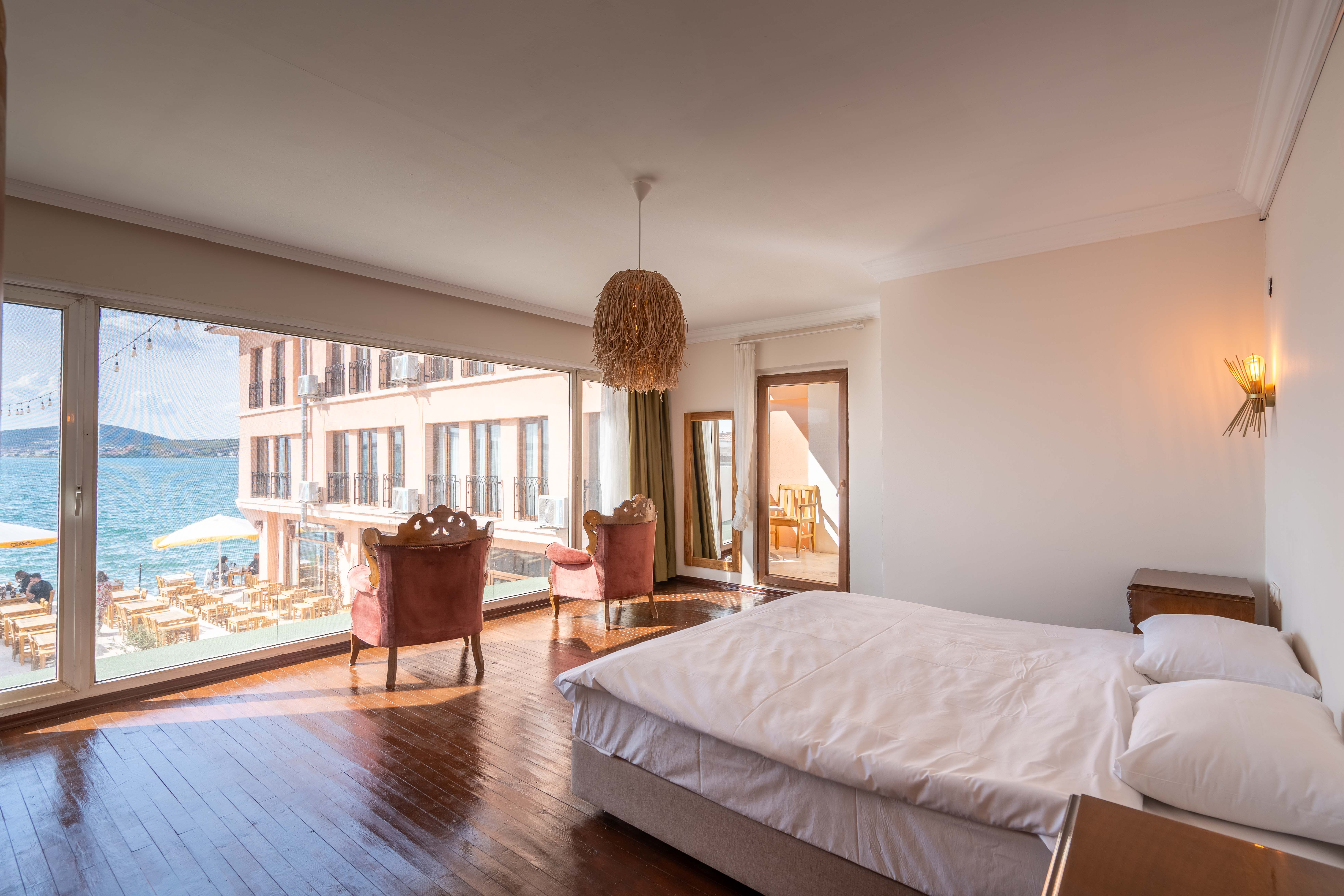 Deluxe Room, Sea View (Balcony)
