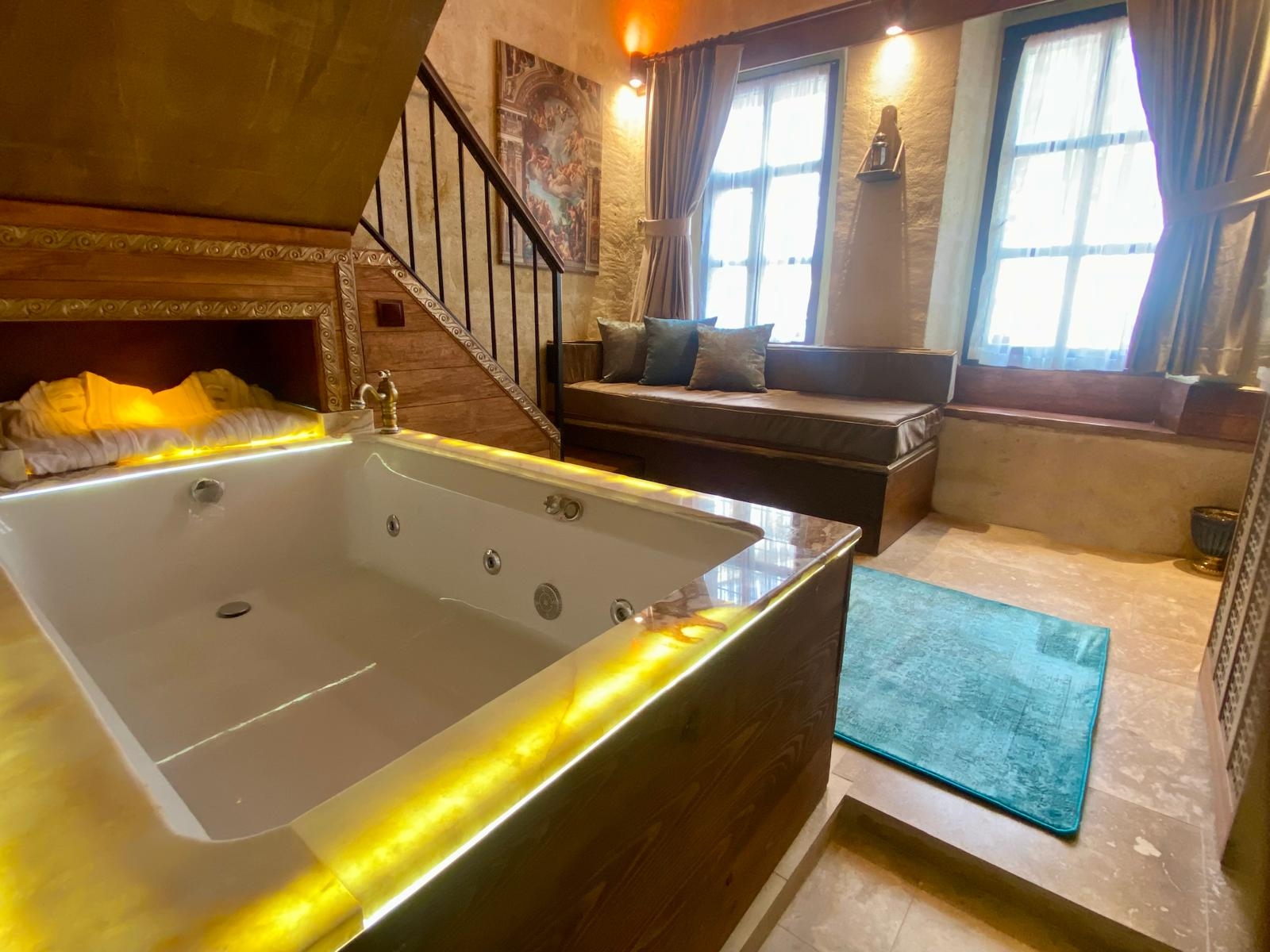 Suite Room (Jacuzzi)