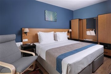 N`ala Otel