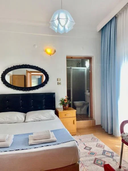 Can Butik Pansiyon Çeşme galeri 8