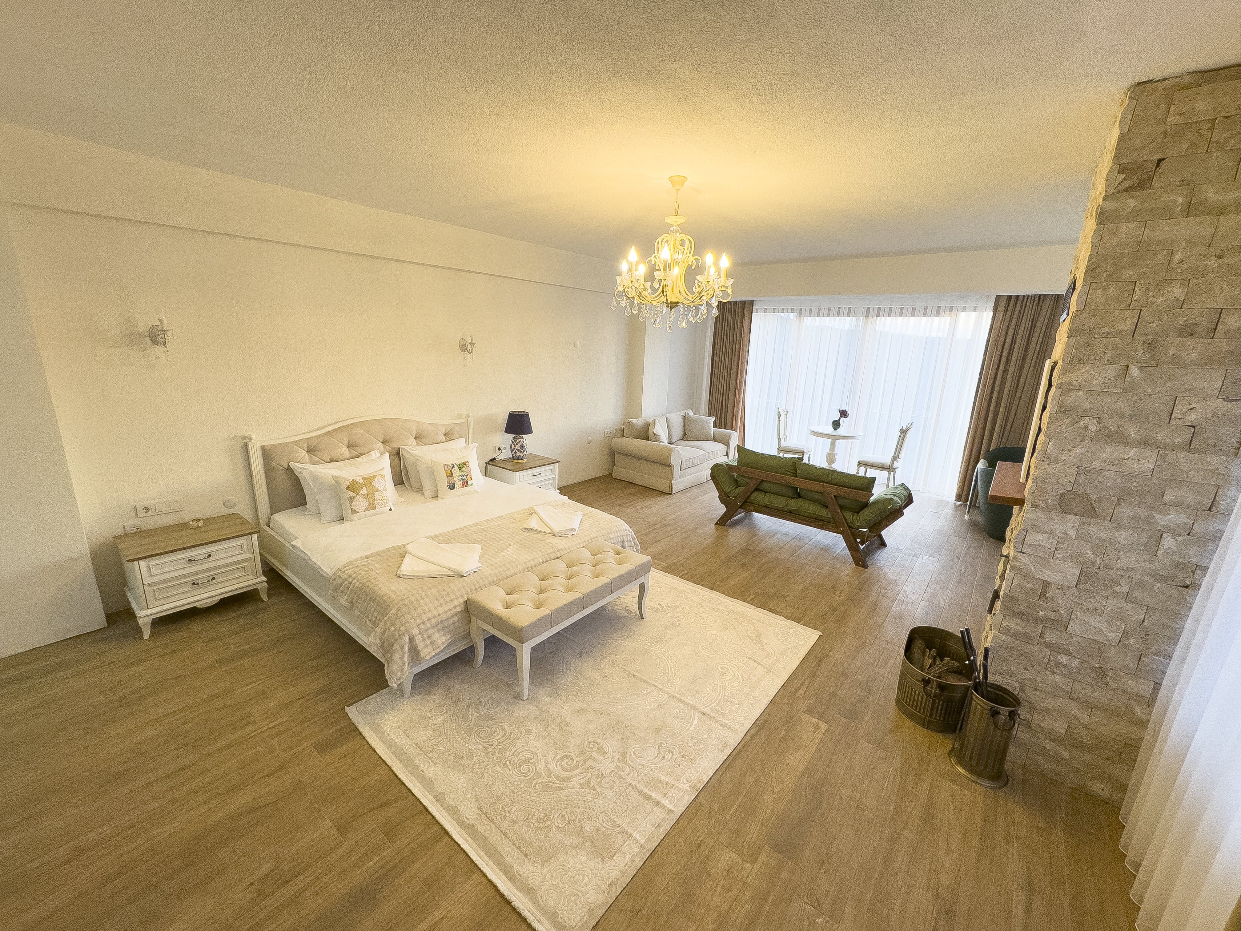 Luxury Room