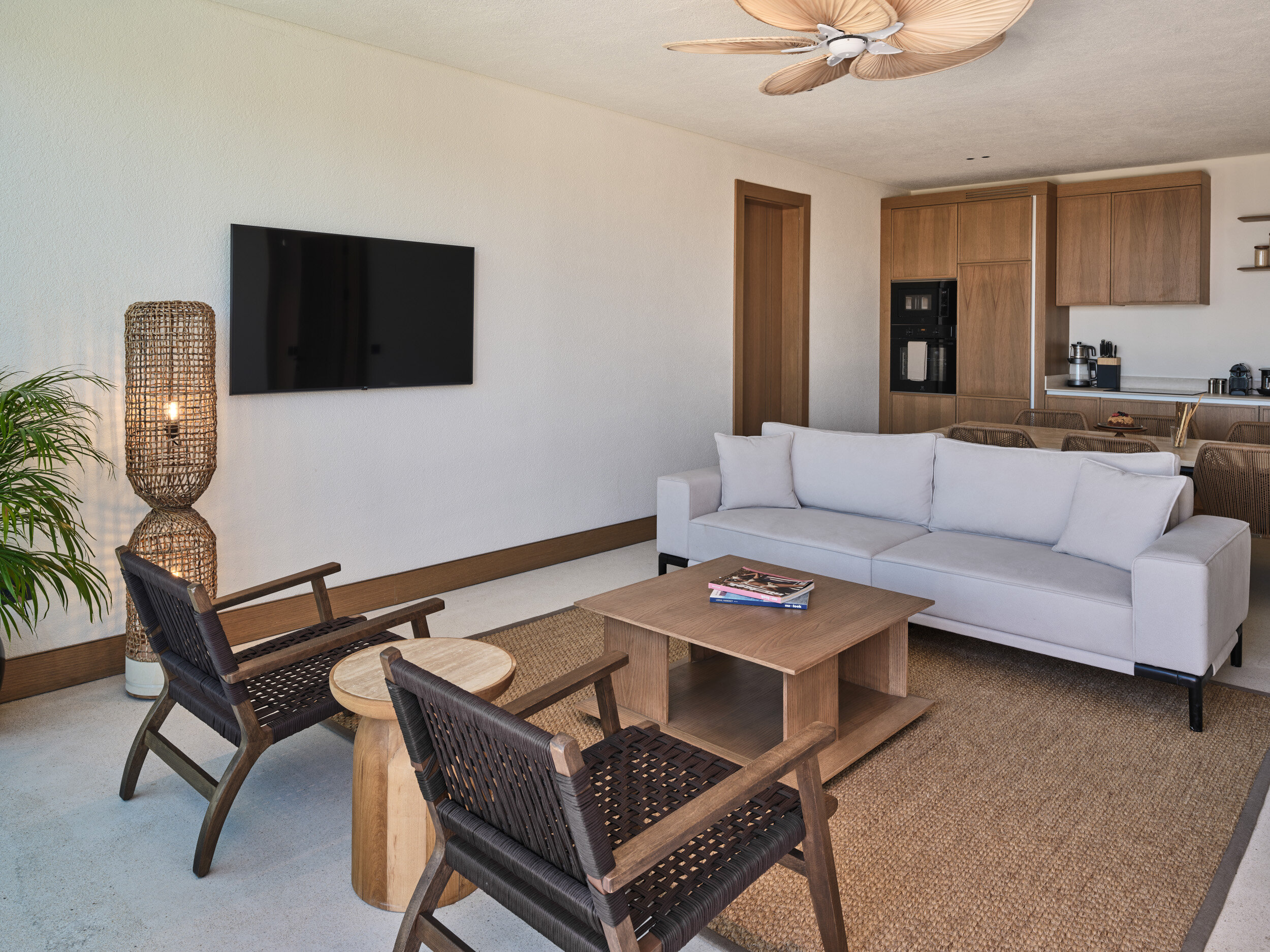 2+1 Karma Suite Sea View