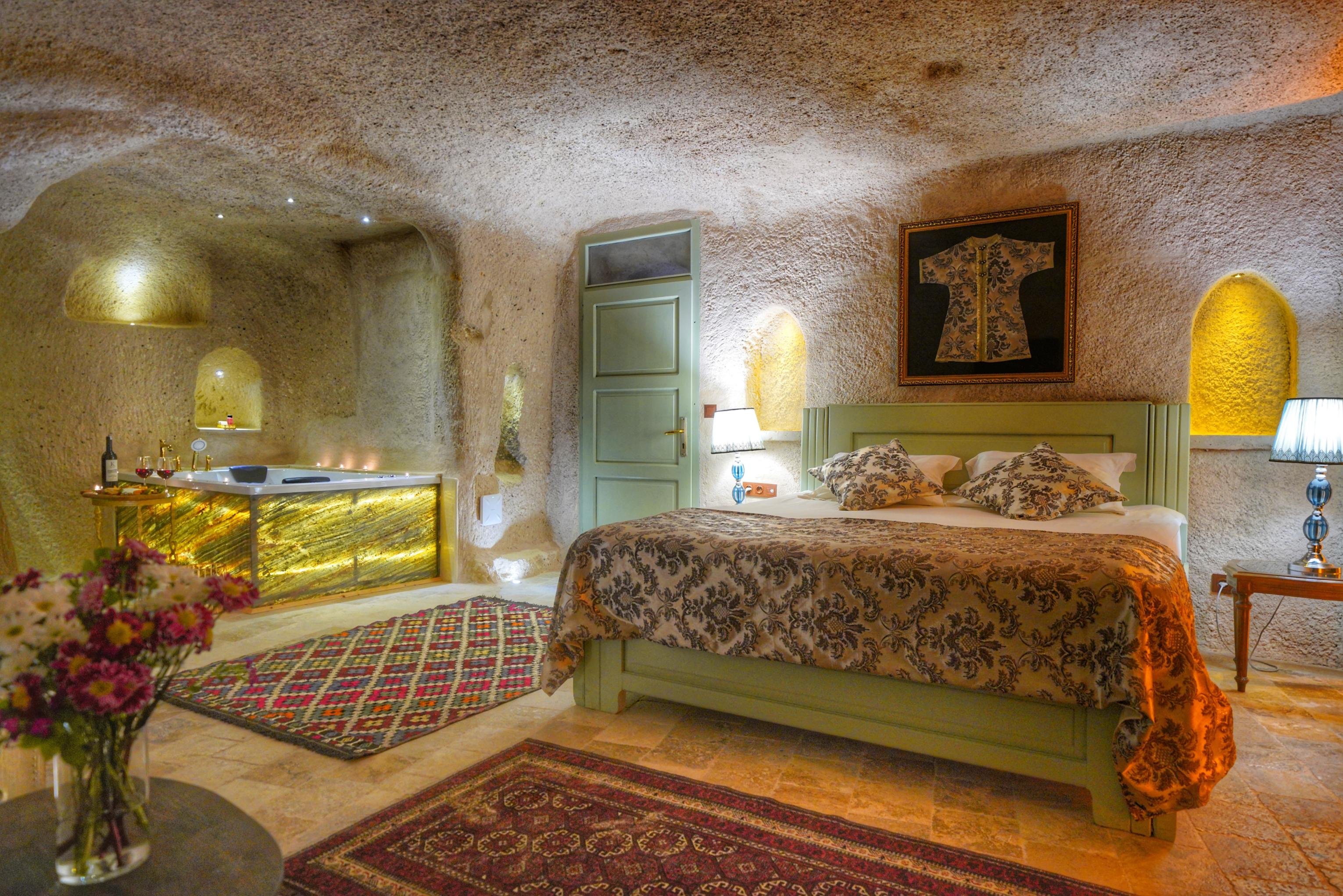 Majestic Cave Suit, Vadi Manzarası, Jakuzi