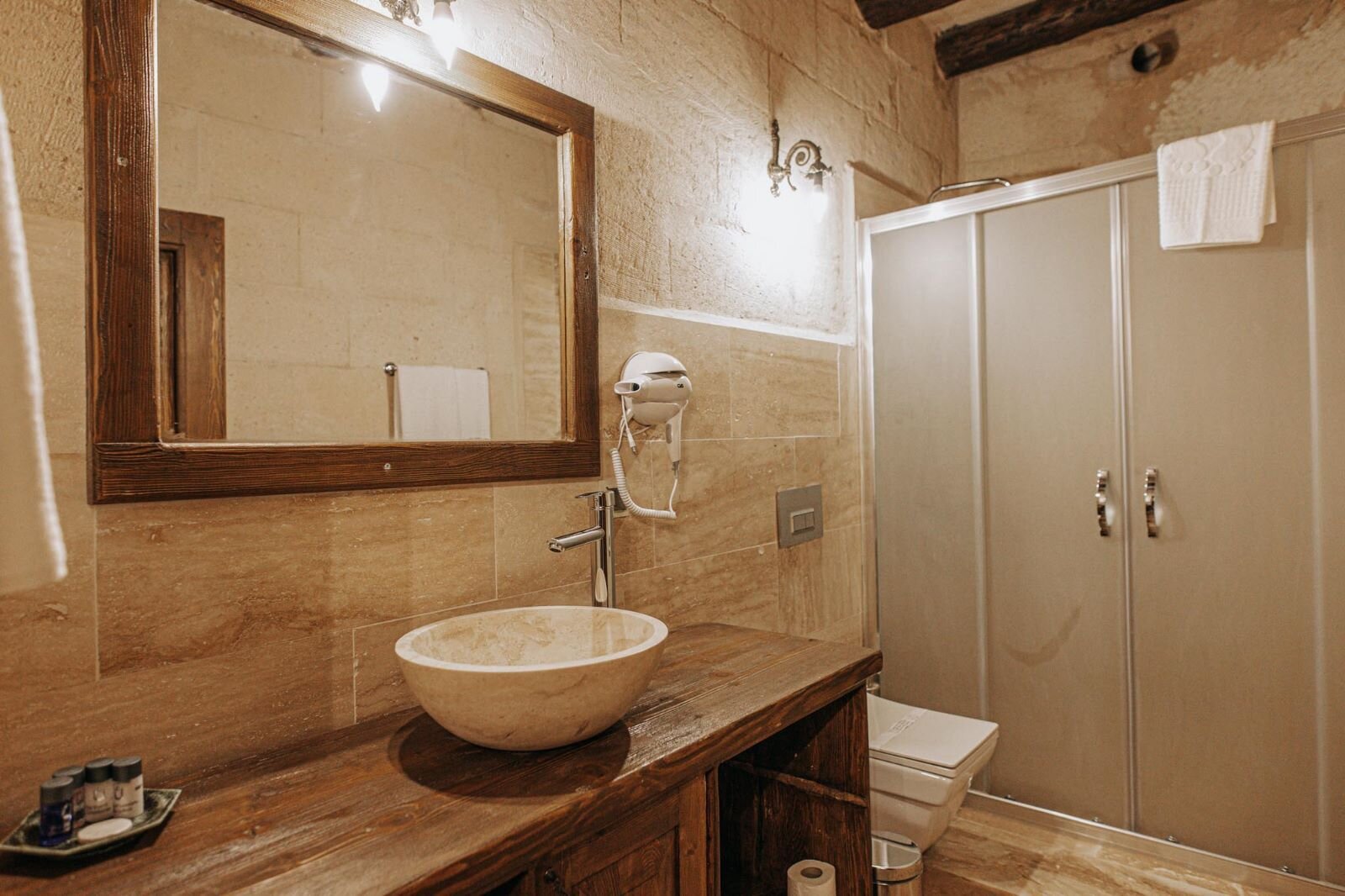 Superior Stone Room