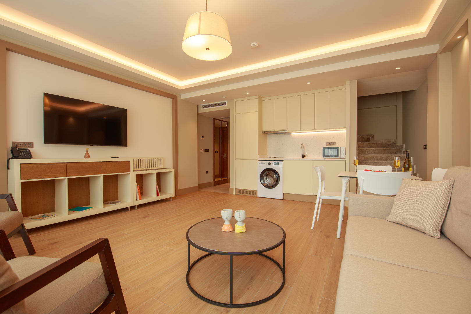 Luxury Suit 2+1 Daire Oda