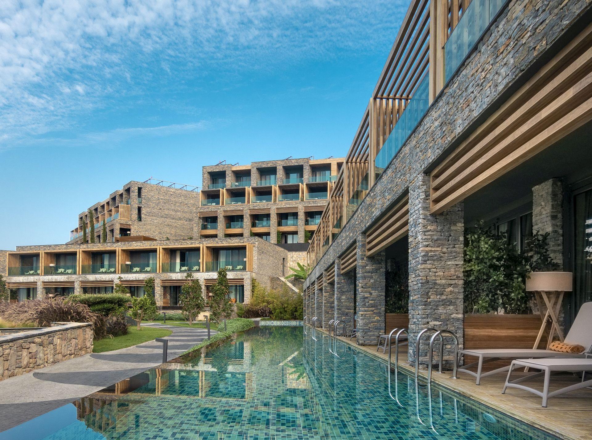 Lujo Hotel Bodrum Laguna Superior Swim Up Oda
