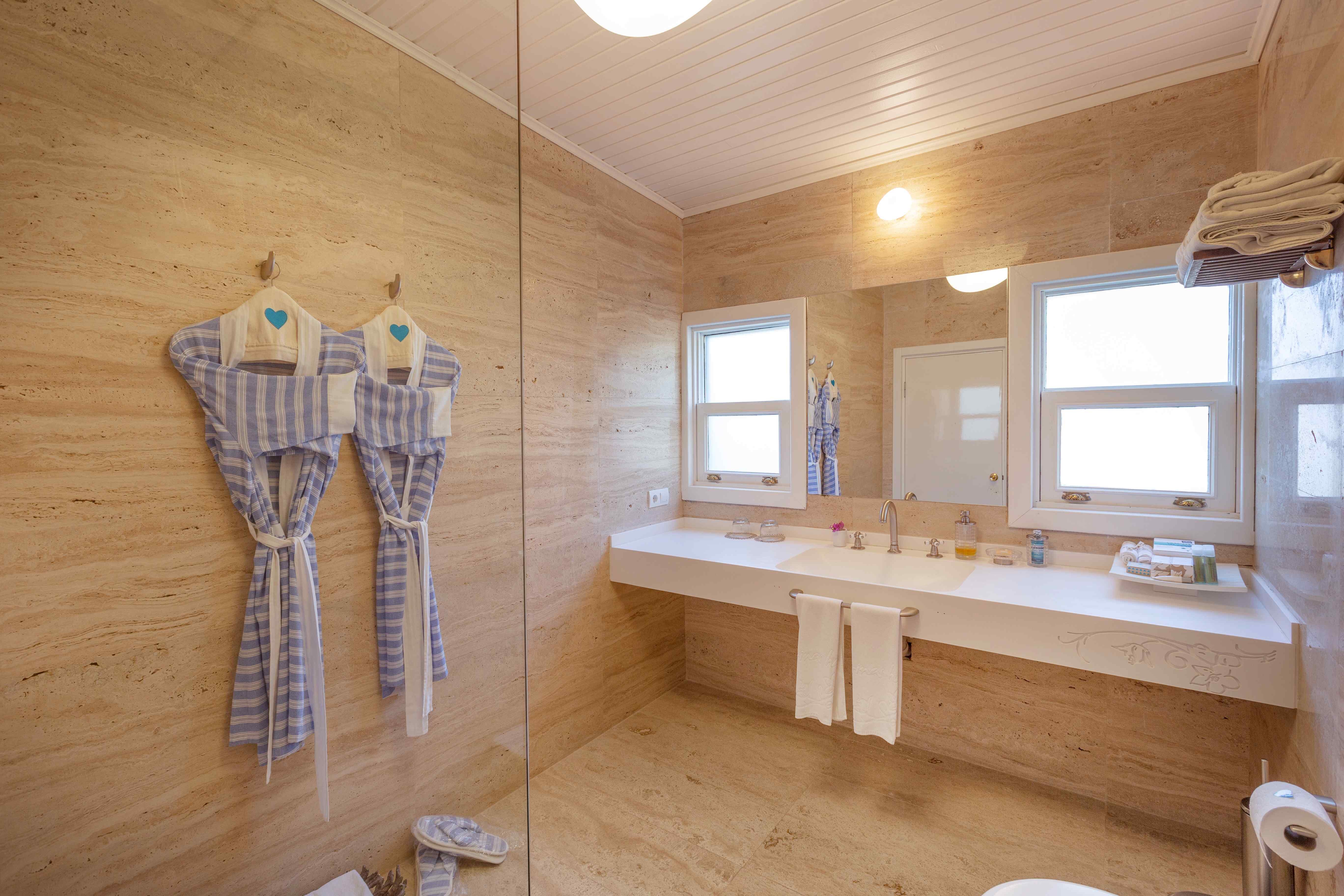 Luxury Room (Defne)