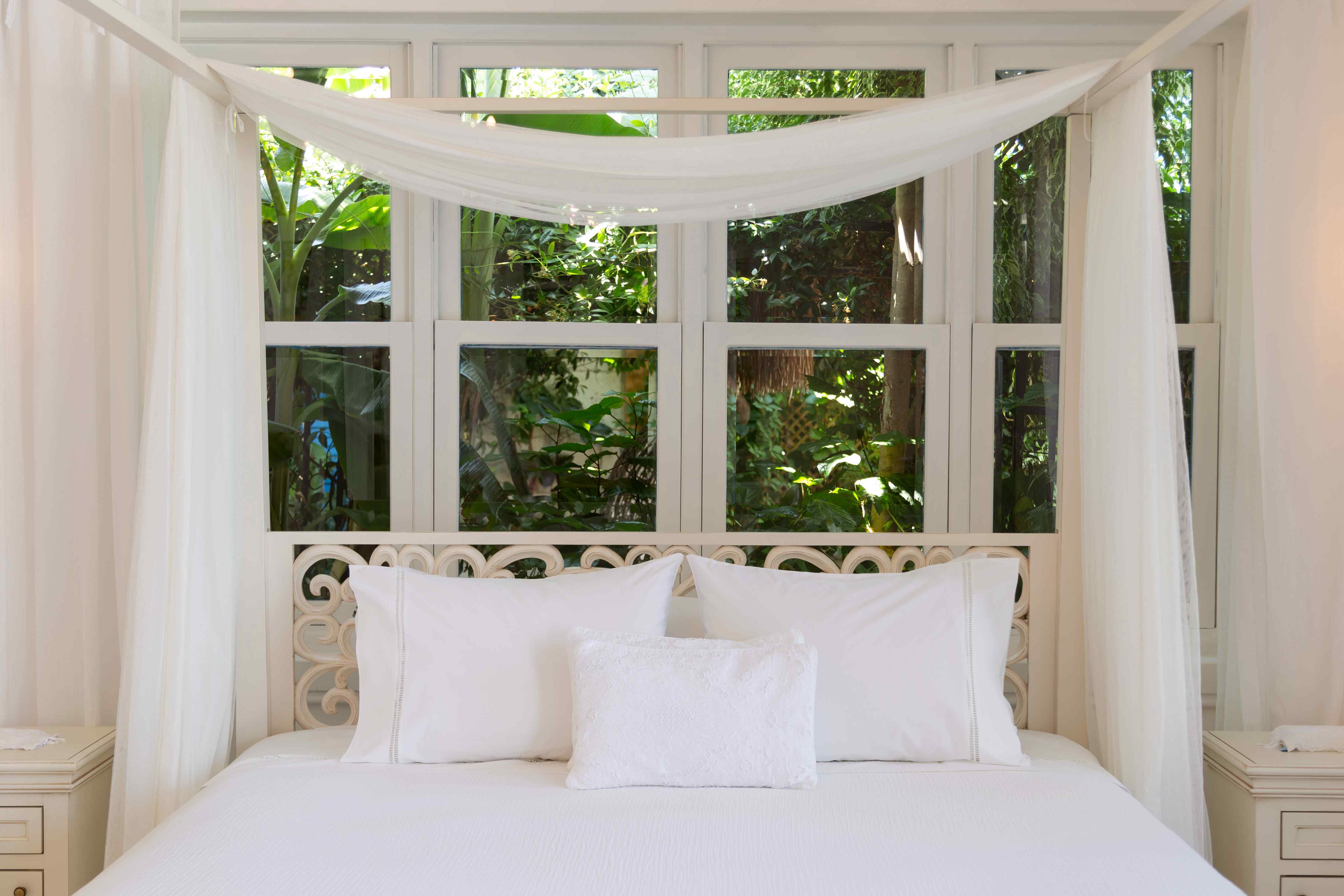Mediterrenean Romance Mansion (Yalı)