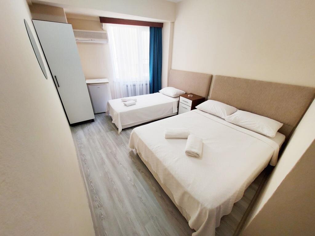 Blue Topas Otel