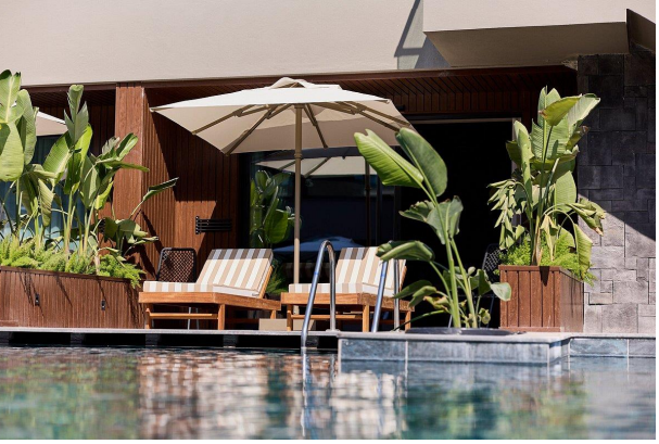 Jacaranda Luxury Hotel