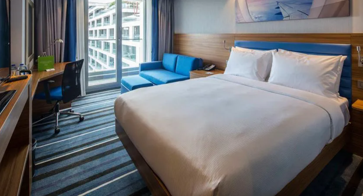 Hampton By Hilton İstanbul Kurtköy