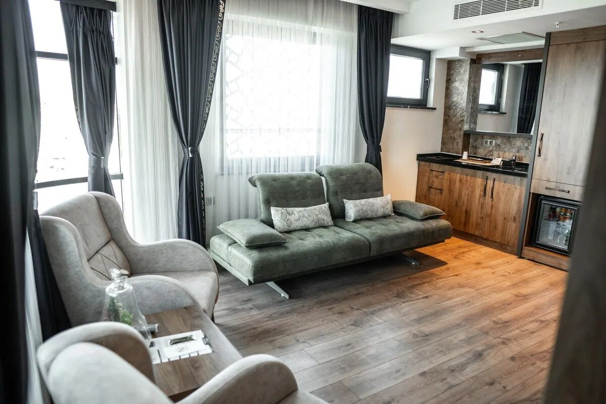 NewWay Hotel