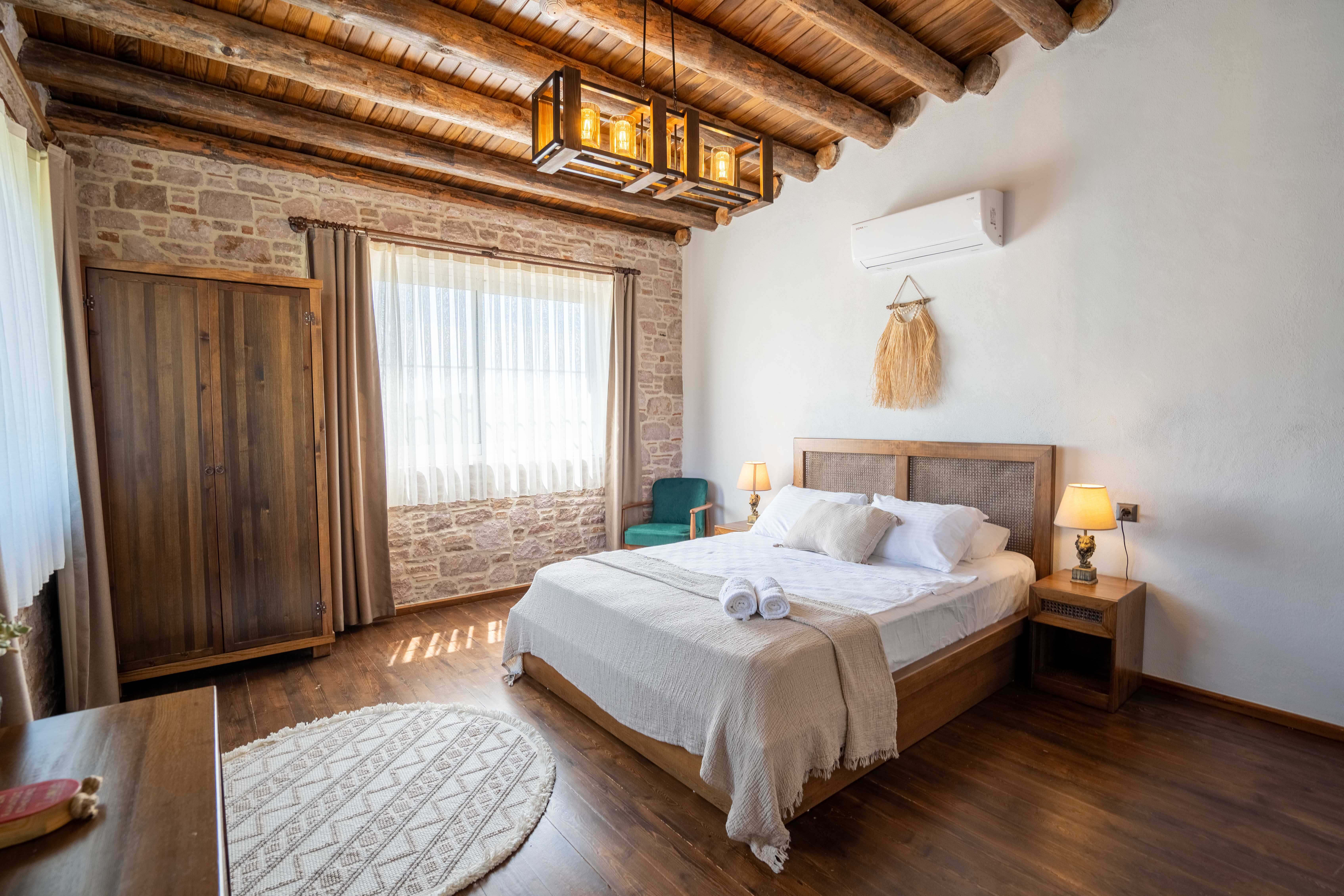 Deluxe Orman Manzaralı Oda