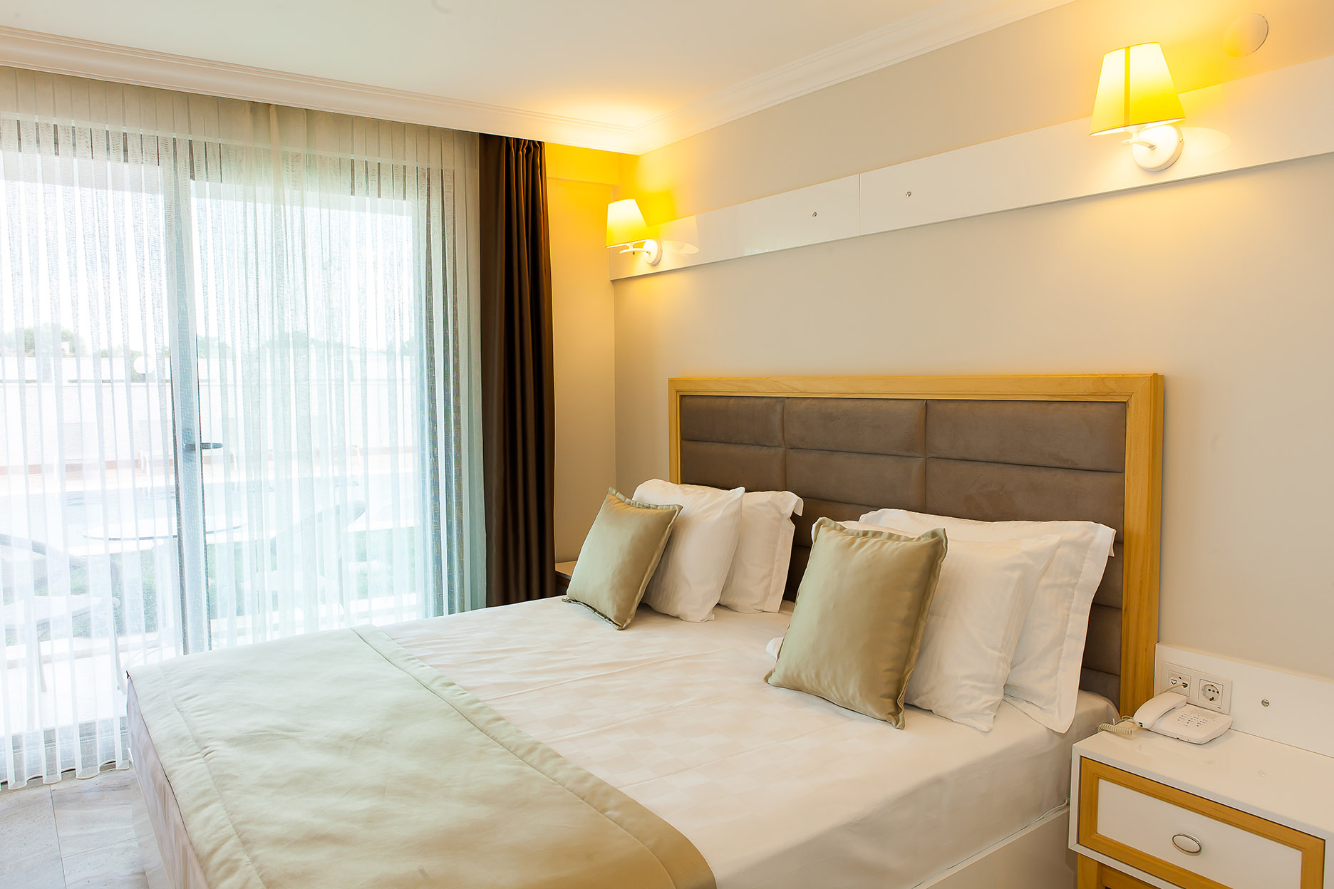 Deluxe Room, Garden View