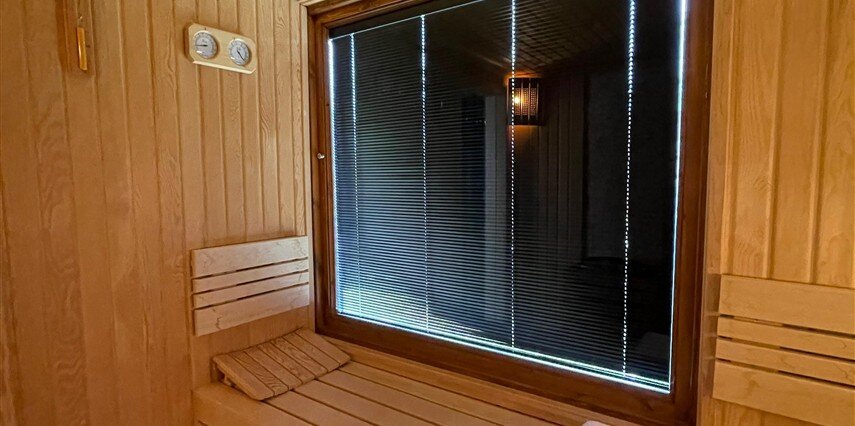 Uzunkum 1 ( Sauna,Jakuzi, Isıtmalı Havuzlu)