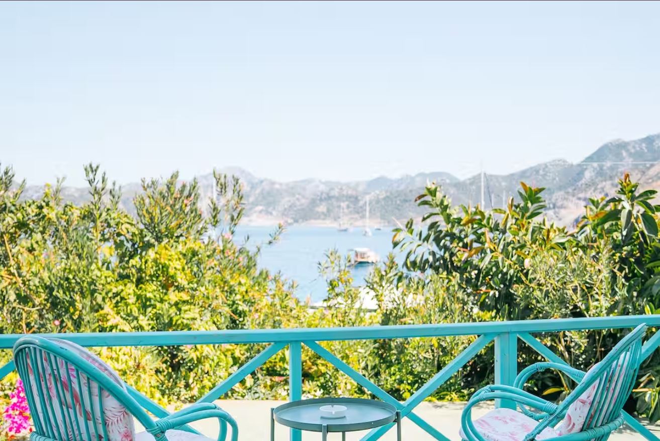 Iskele Sancak Deniz Manzaralı Oda