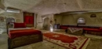 Deluxe Family Cave Room Görseli
