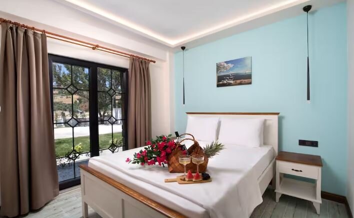Deluxe Bahçe Katı Oda, Bahçe Manzaralı