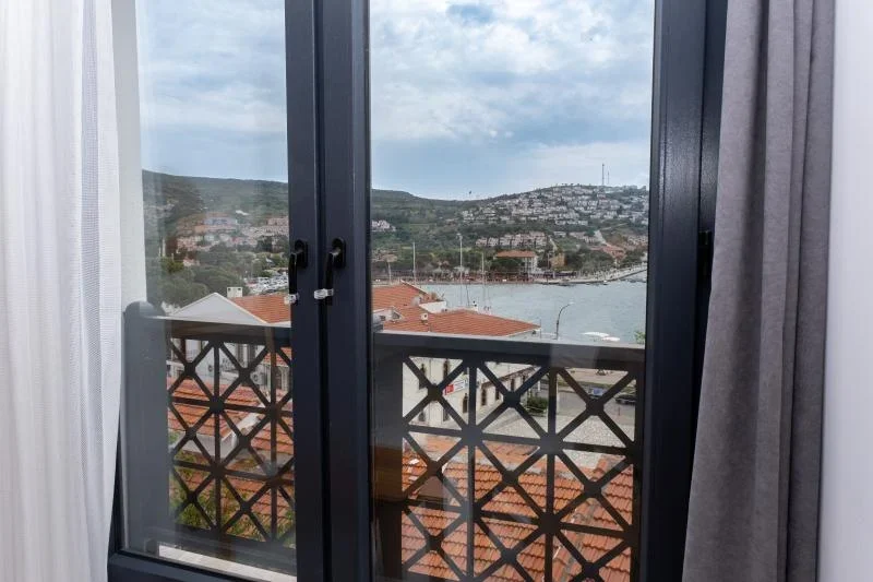 Foça Kybele galeri 9