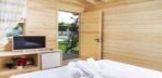 Bungalow Oda, Havuz ve Bahçe Manzaralı Görseli