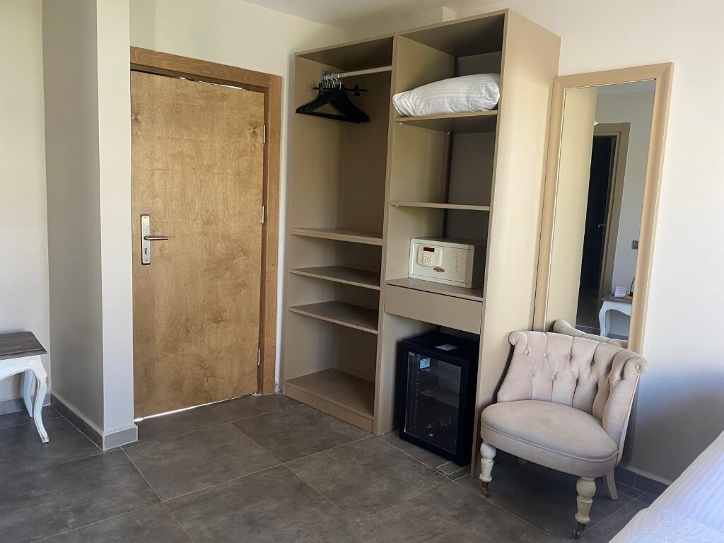 Suite Room With Balcony