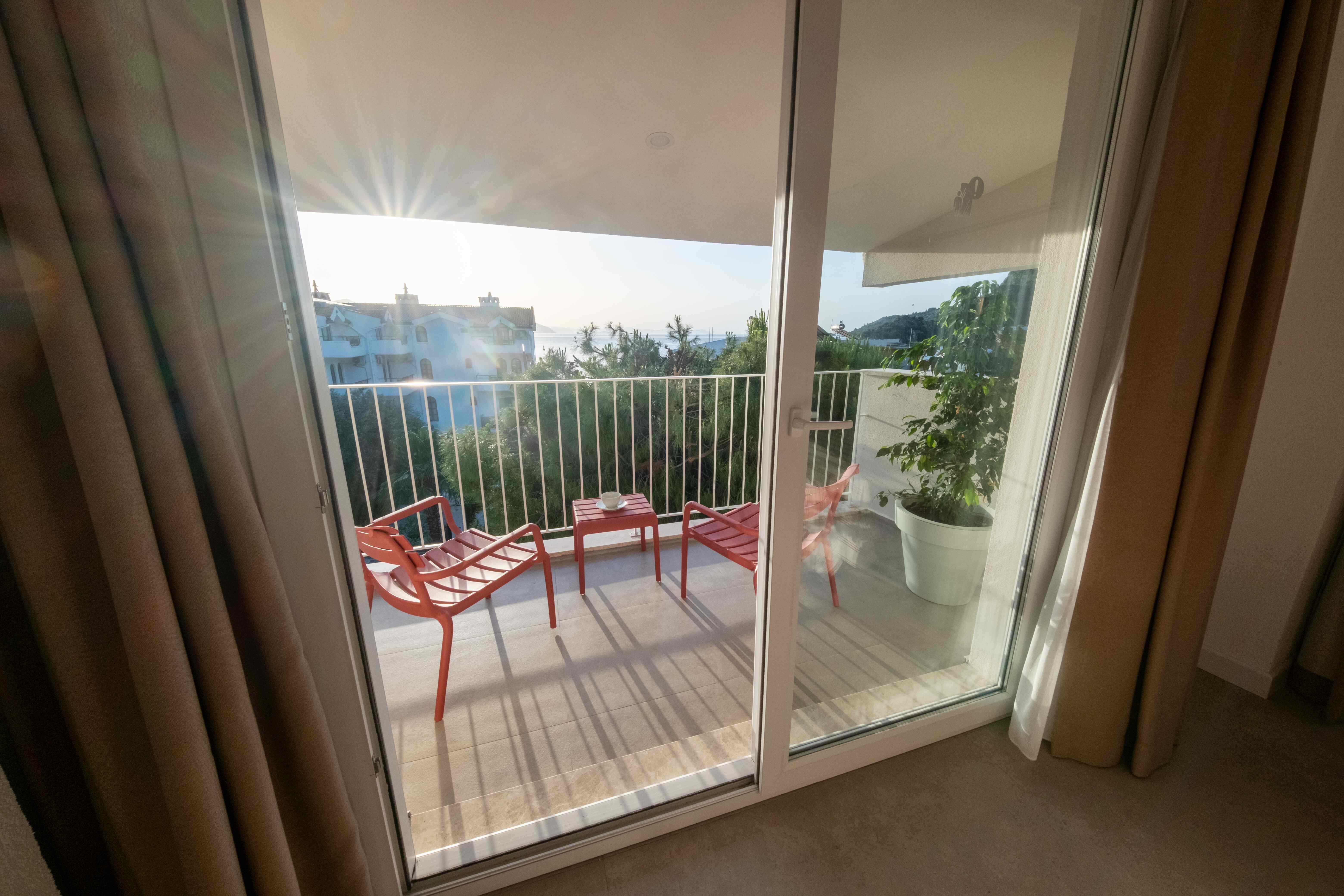 Deniz Manzaralı 2+1 Deluxe Suite