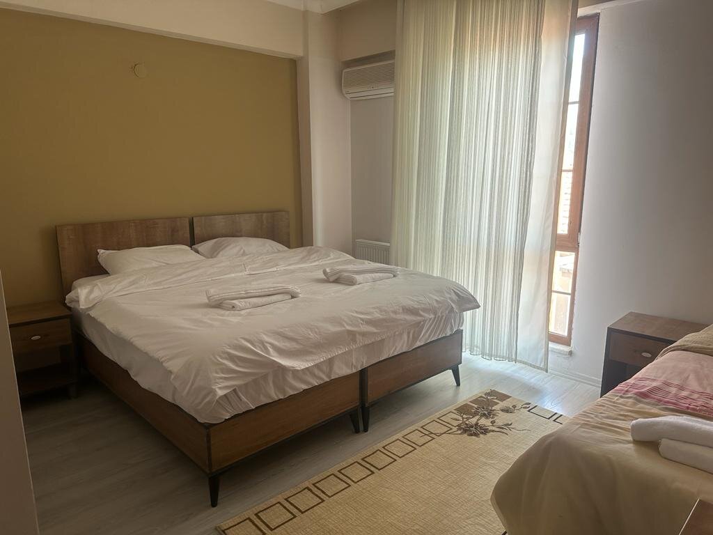Aks Royal Otel