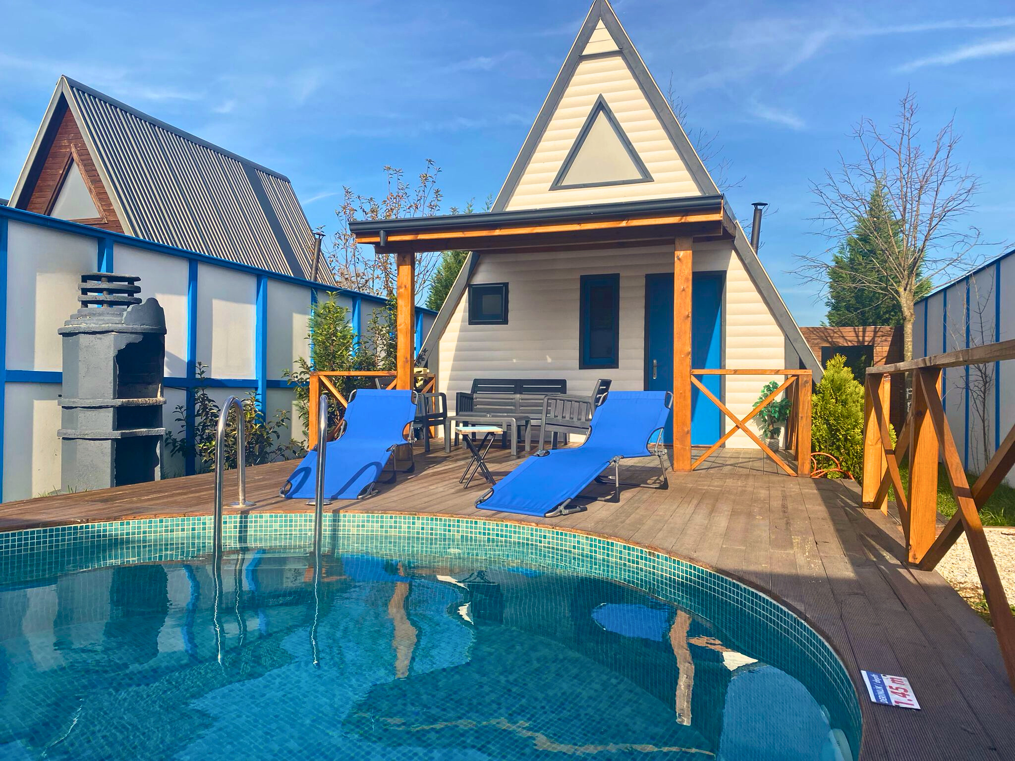 Çatı Oda, Havuz Manzaralı (Jakuzi)