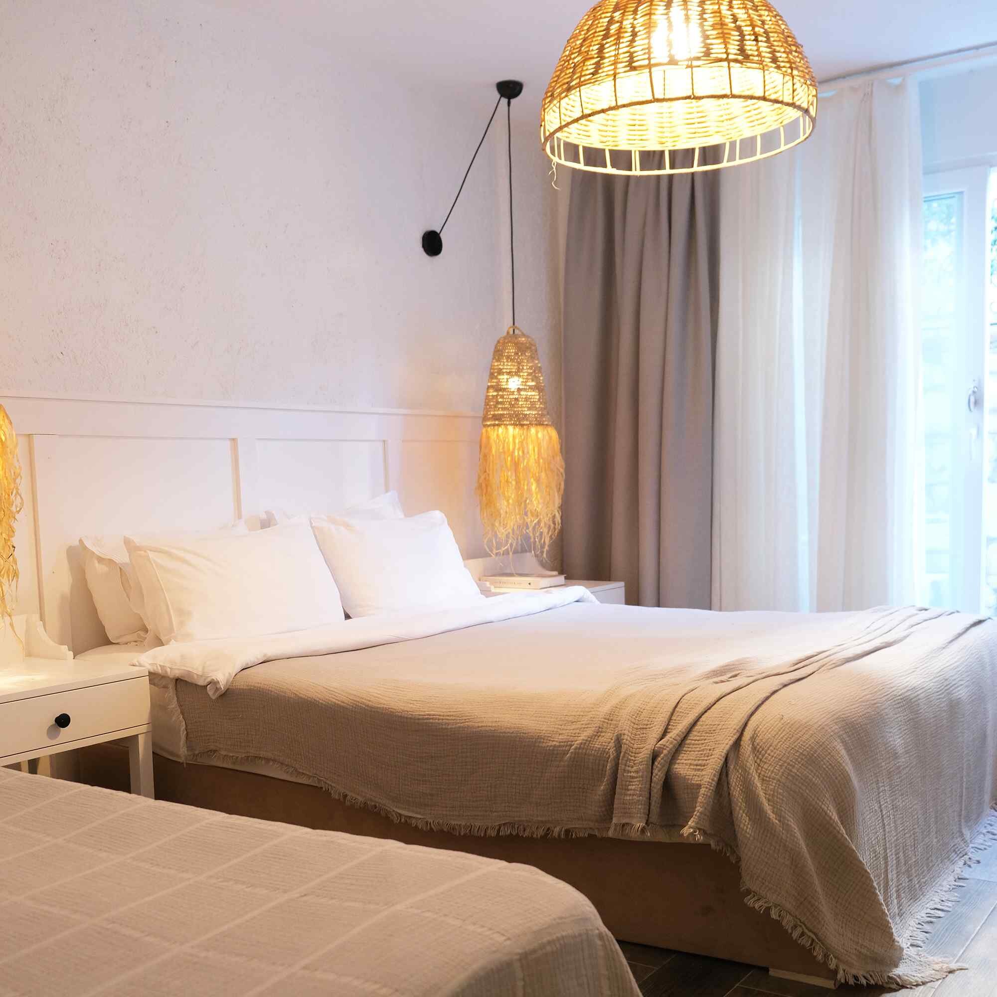 Sandal Alaçatı (+12 Adult Only) · 11