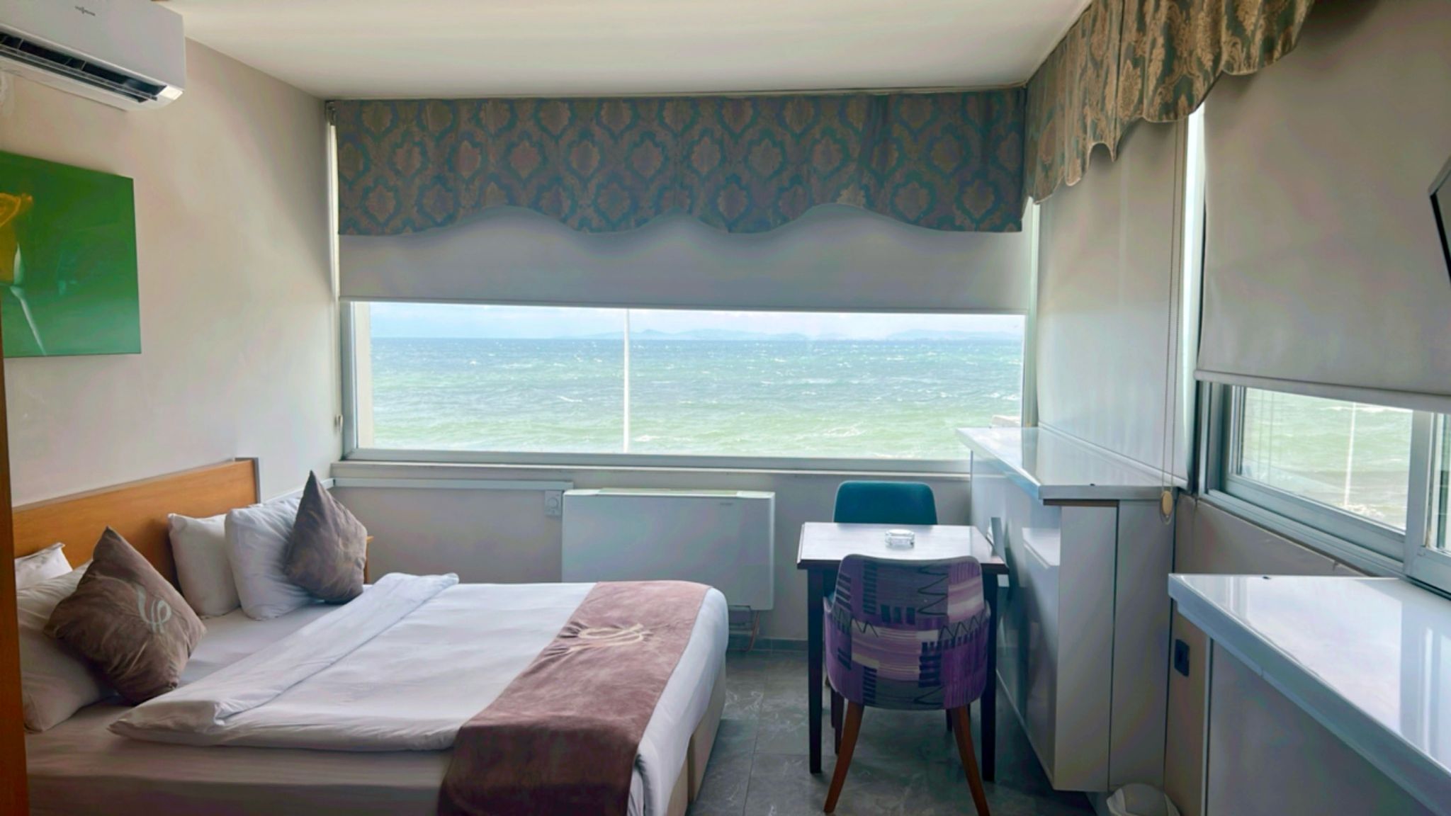 Aile Odası, Deniz Manzaralı