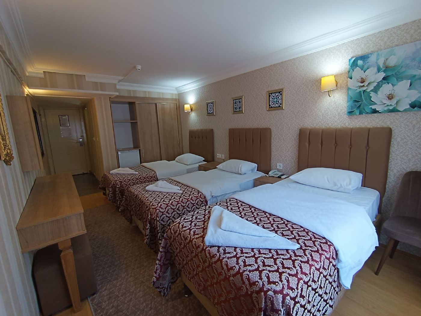 Standard Room (3 Person)