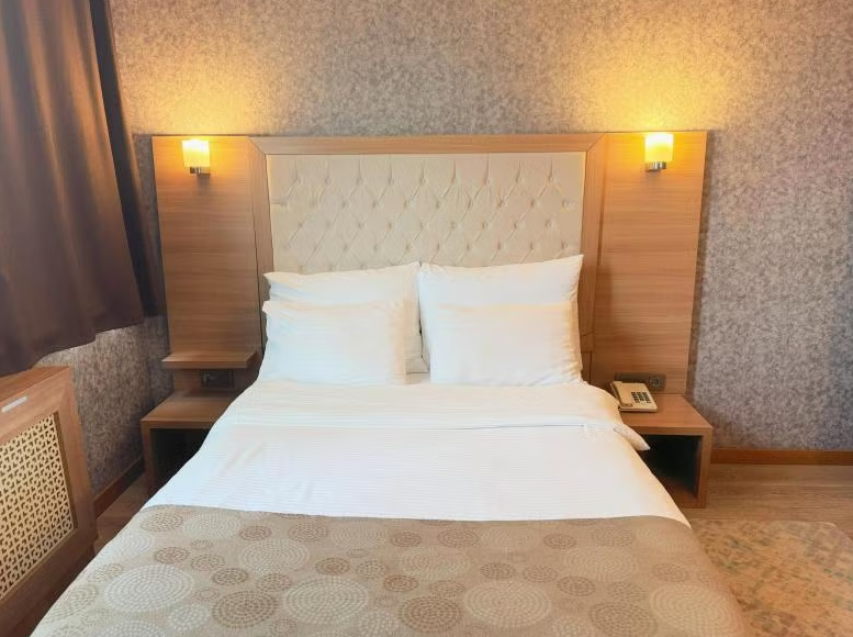 Lounge Boutique Hotel