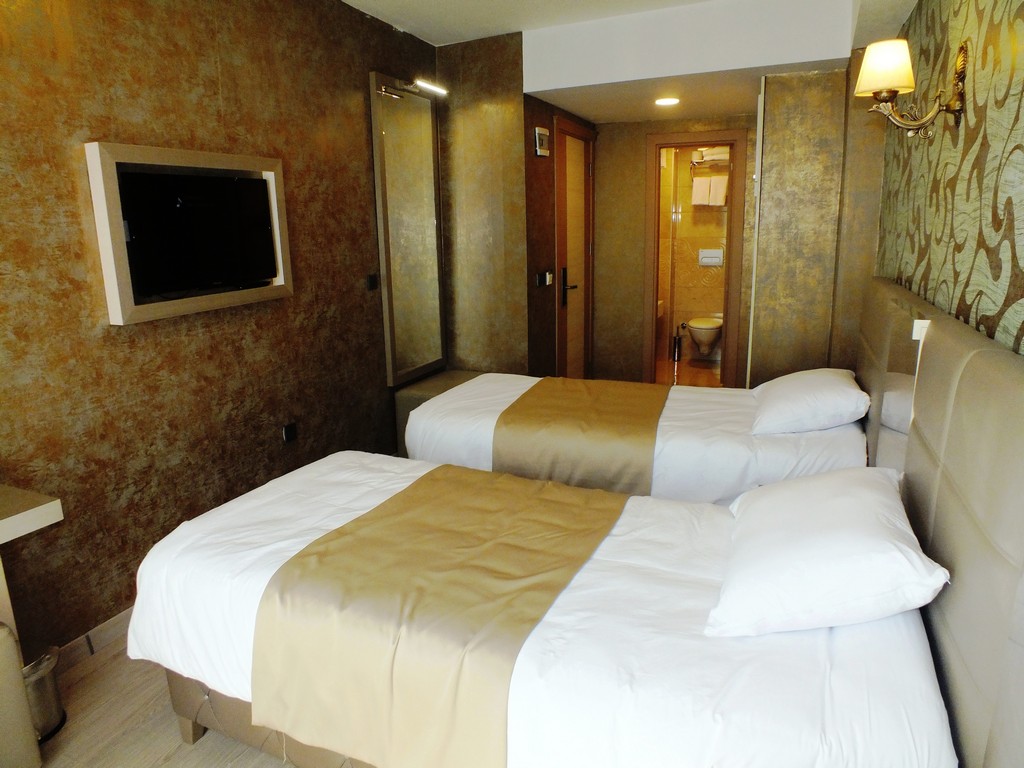 Colonia Park Otel