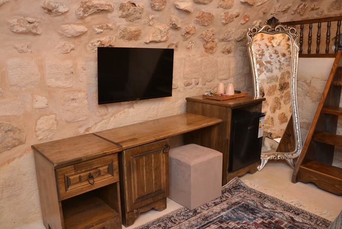 Babil Ekonomik Üç Kişilik Oda