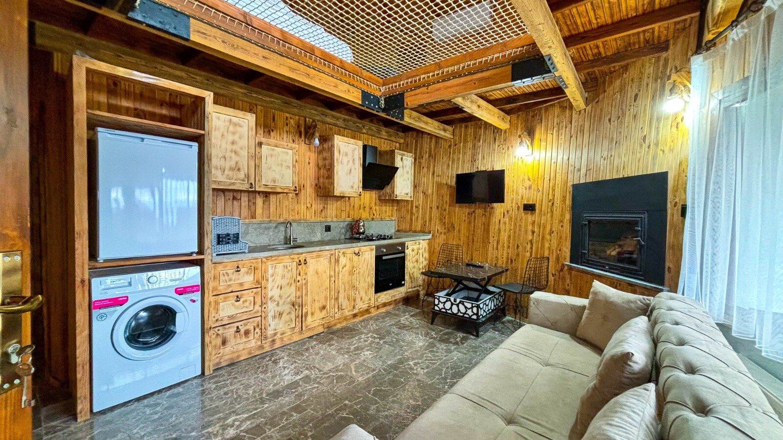 Masai-3 Bungalov