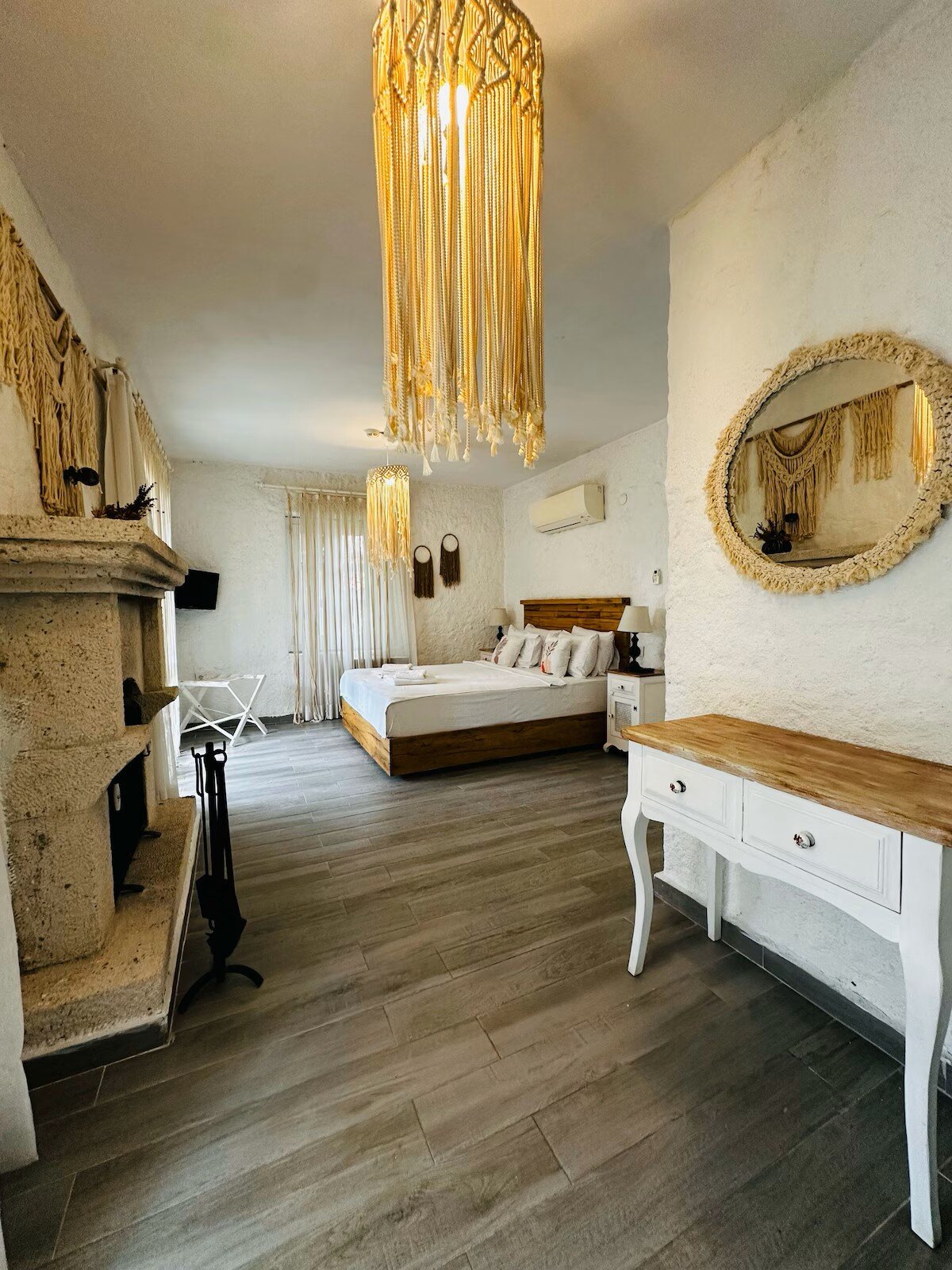 Deluxe Suite Oda, Havuz veya Bahçe Manzaralı