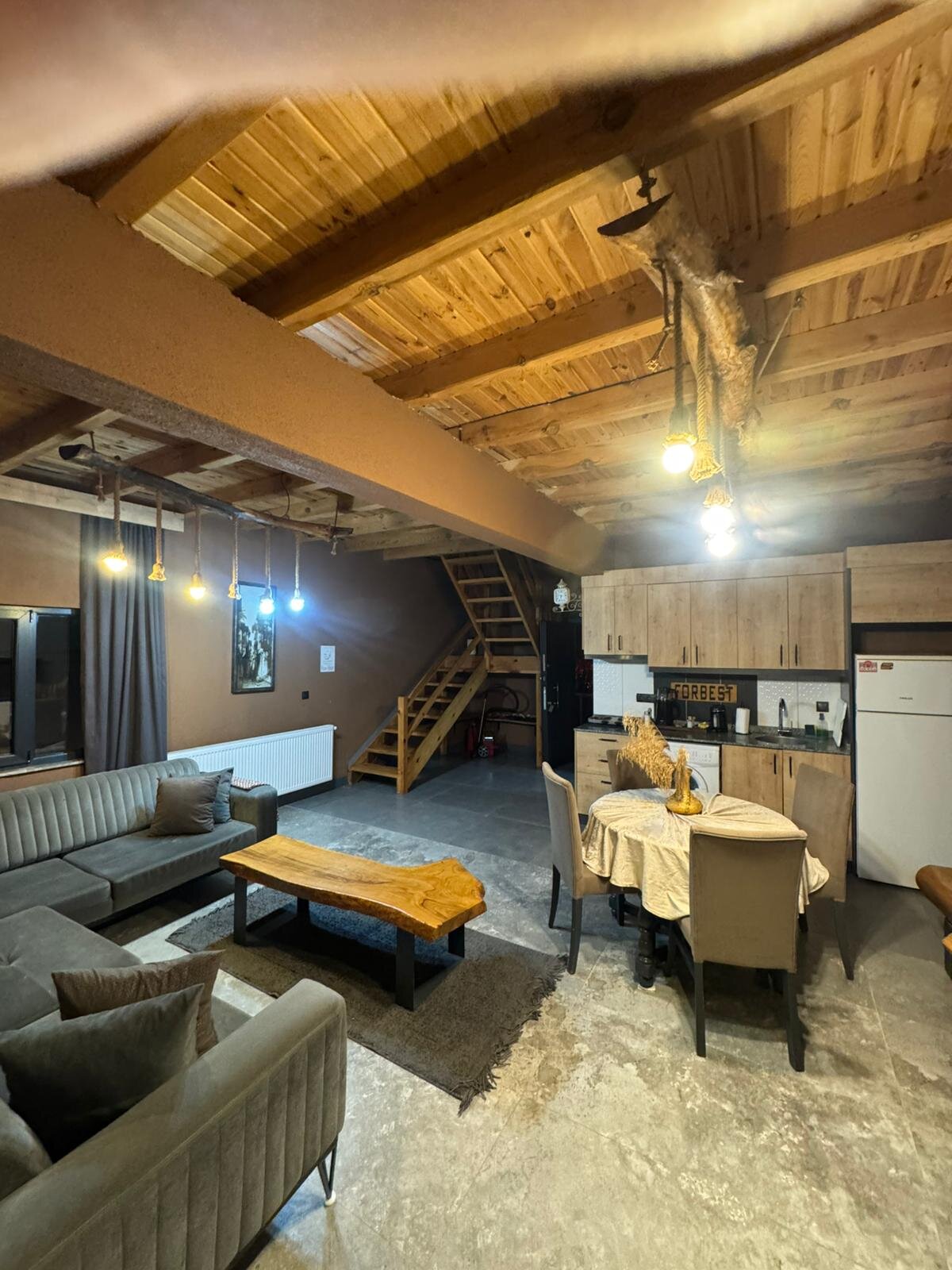 2+1 Bungalov ( Isıtmalı Havuz, Şömine )