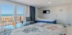 Triple Room with Sea View Görseli