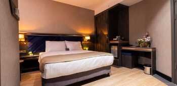 Westdoor Hotel