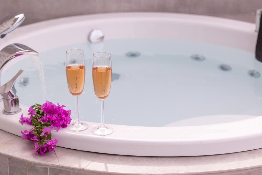 Superior Oda (Jakuzi)