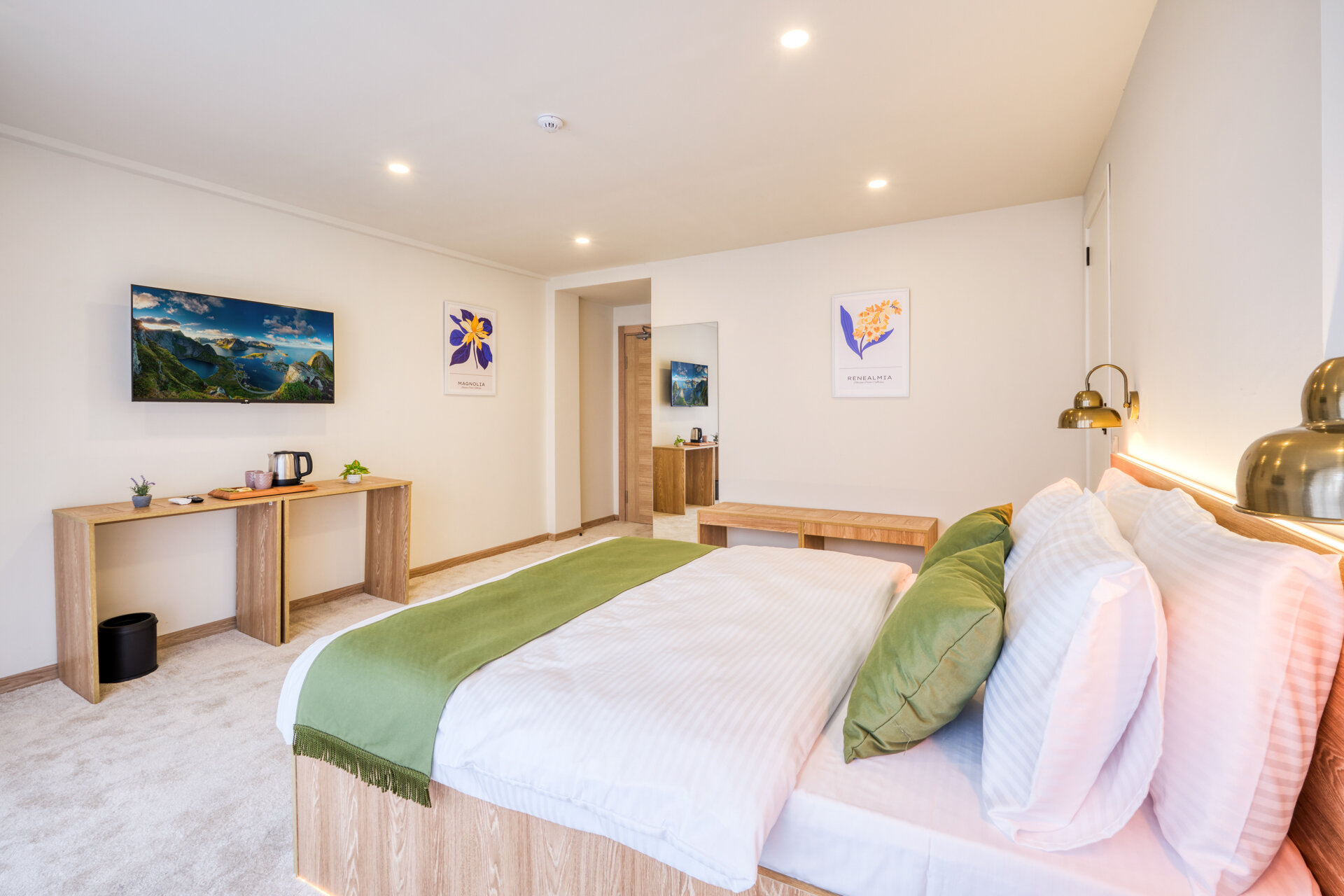 Deluxe Room With Balcony