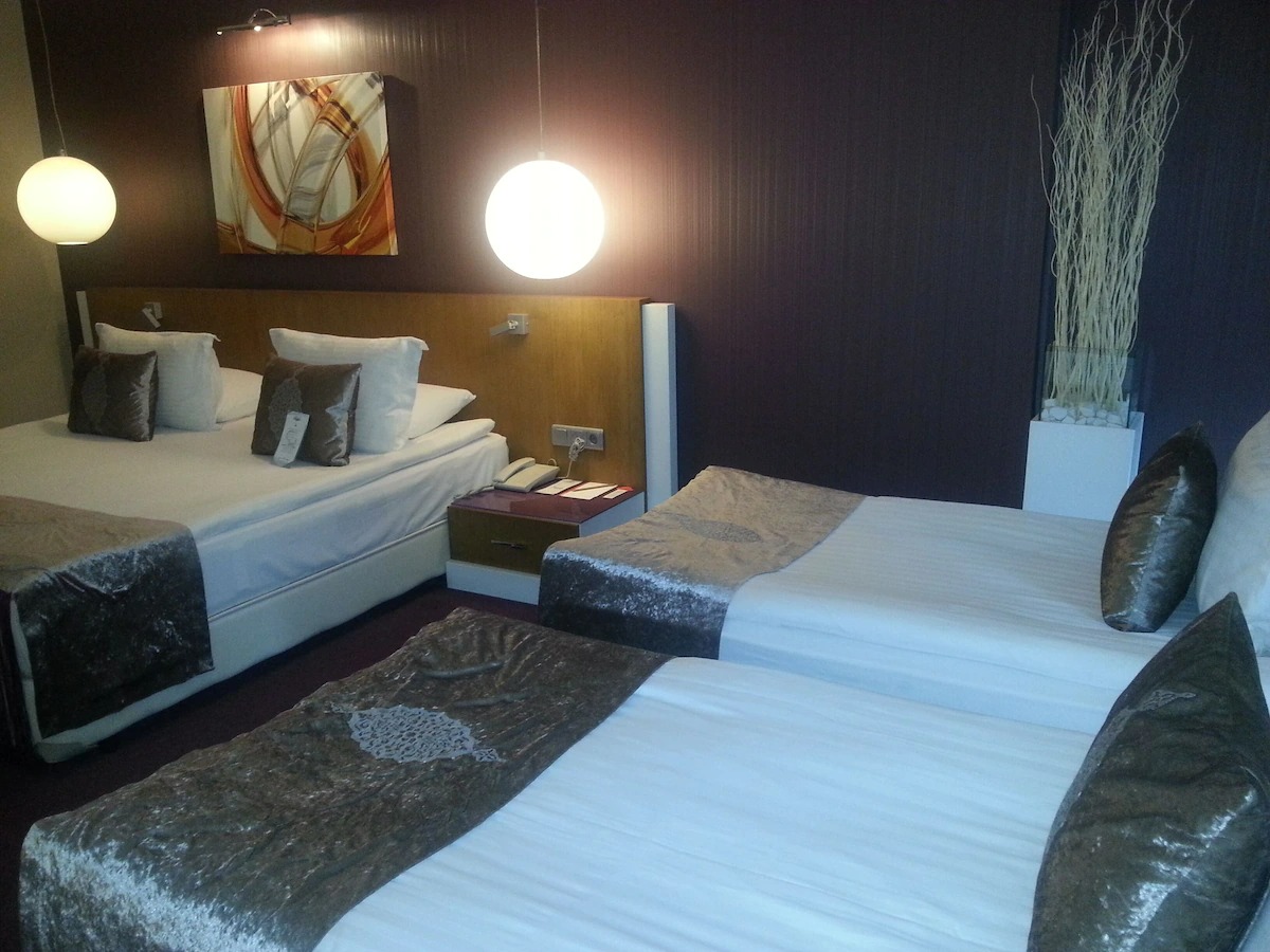 City Hotel Ankara Superior Aile Odası