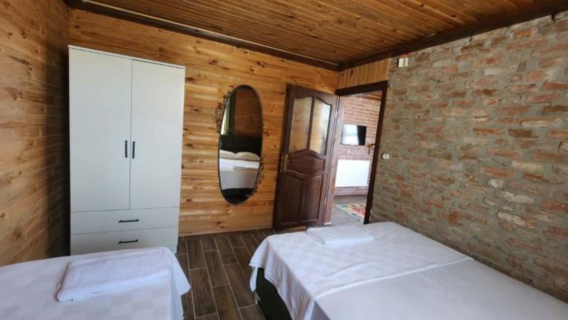 Simisso Kasaba Dağ Oteli