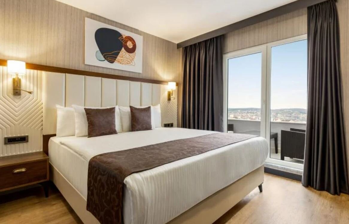 Operla Airport Hotels Trademark Collection By Wyndham