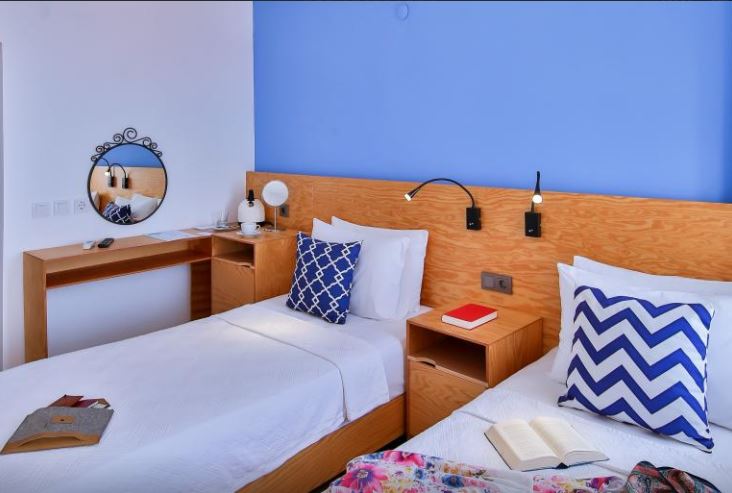 Mavilim Otel İki Tek Kişilik Yataklı Deniz Manzaralı Oda