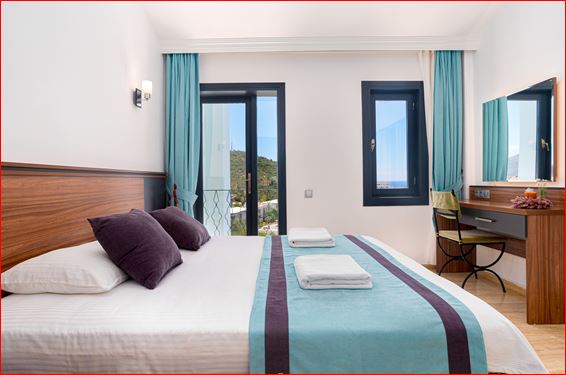 Merlot Boutique Hotel