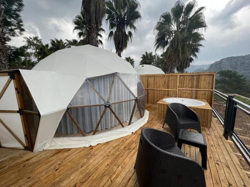 Dom Glamping Oda Jakuzili
